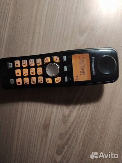 Телефон Panasonic KX-TG7206RU