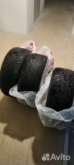 Nokian Tyres Hakkapeliitta 9 225/55 R17