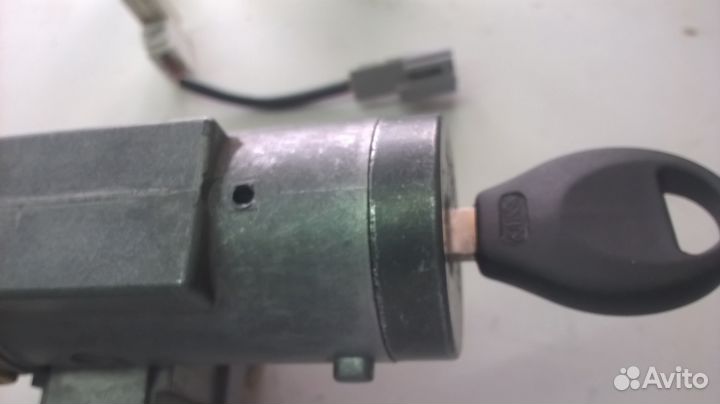 Ремонт автомобильных замков зажигания и дверных