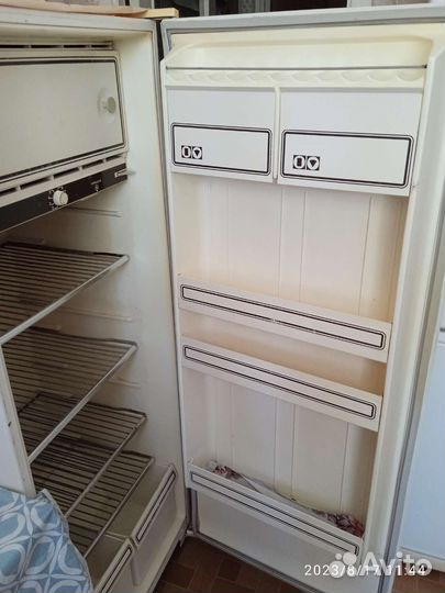 Холодильник бу