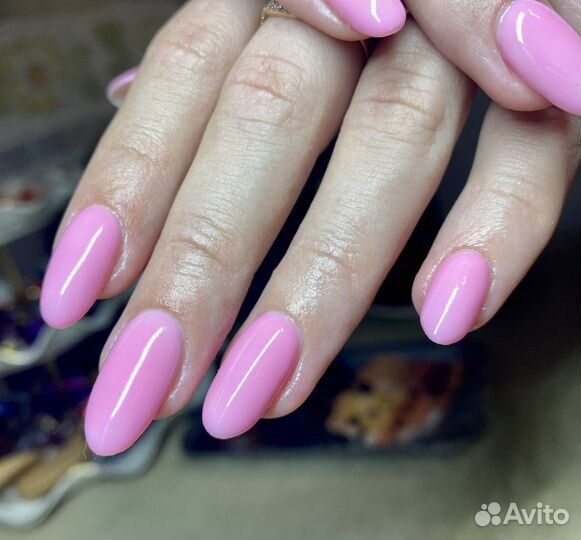 Маникюр и педикюр