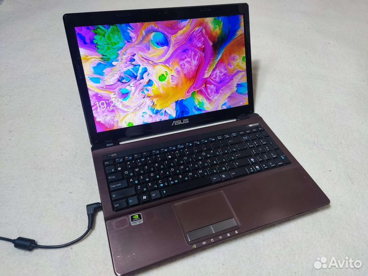 Мощный Asus Core i7, 8Gb, SSD256, GeForce 520M 1Gb