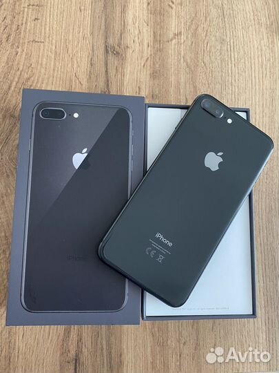 iPhone 8 Plus, 64 ГБ