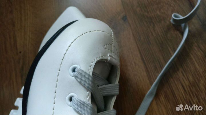 Новые коньки Nordway Sofia 35 размер