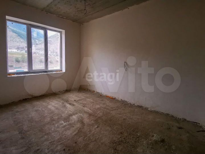 2-к. квартира, 68,5 м², 2/4 эт.