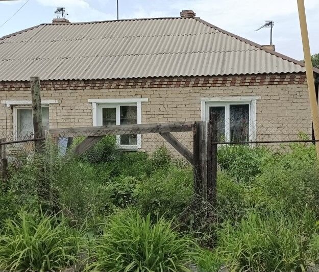 Дом 57 м² на участке 4 сот.