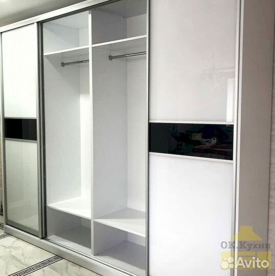 Шкаф в прихожую