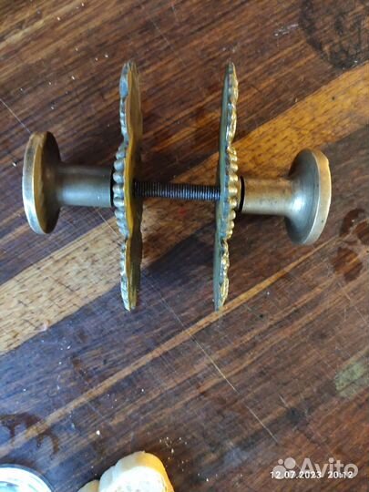 Дверная ручка латунь