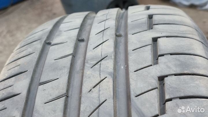 Continental ContiPremiumContact 6 215/55 R17 94V