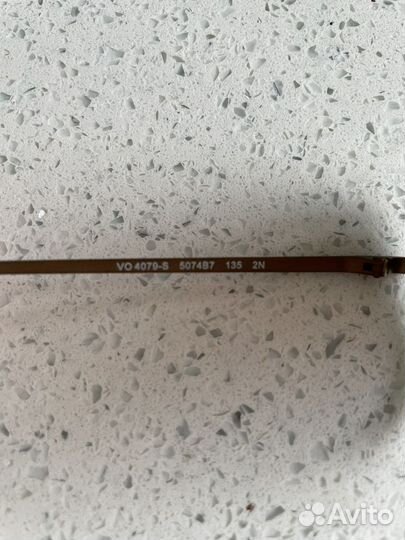 Солнцезащитные очки Vogue новые