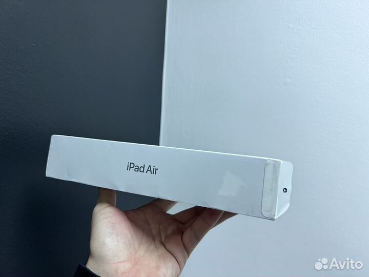 Hoвый iPad Air 5 M1 64Gb