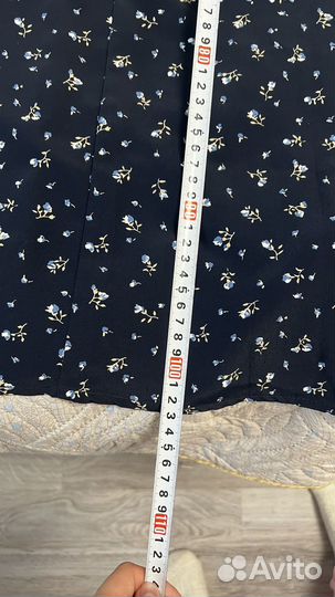 Сарафан темно синий в цветочек на тонких лямках