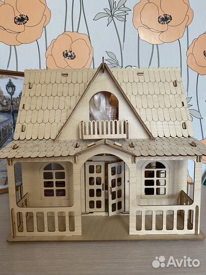Домик кукольный