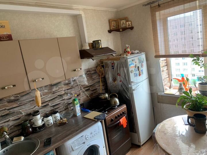 2-к. квартира, 58 м², 9/9 эт.