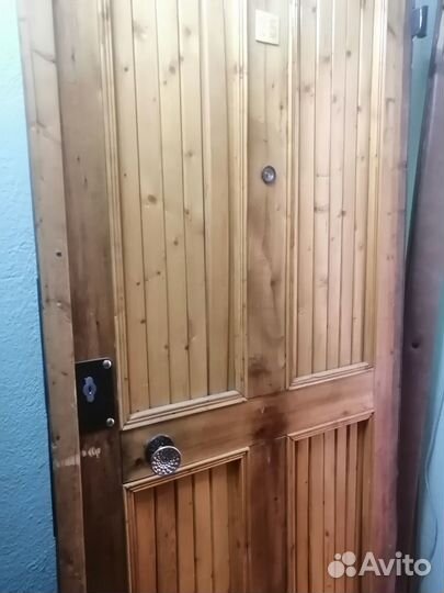 Дверь входная металлическая бу