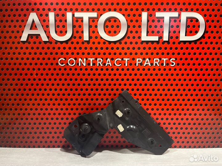 Пластик моторного отсека левый Land Rover Range