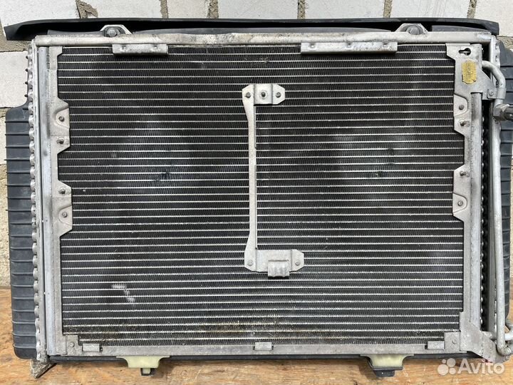 Кассета радиаторов mercedes W202 C-Class C200 M111