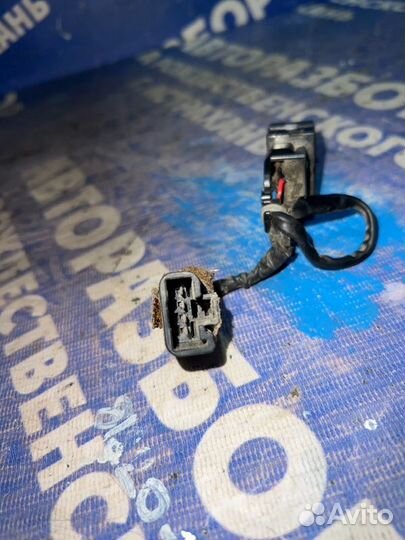 Кнопка птф Lexus Gs300 седан 1996