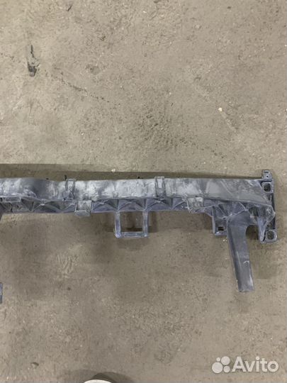 Усилитель торпедо Mercedes-Benz E W211 2002-2009