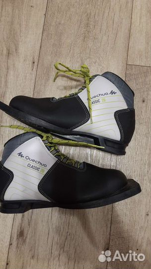 Лыжные ботинки