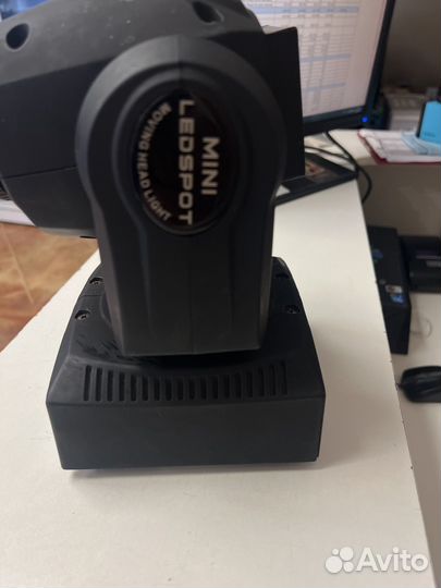 Прожектор полного движения Stage4 microspot 30