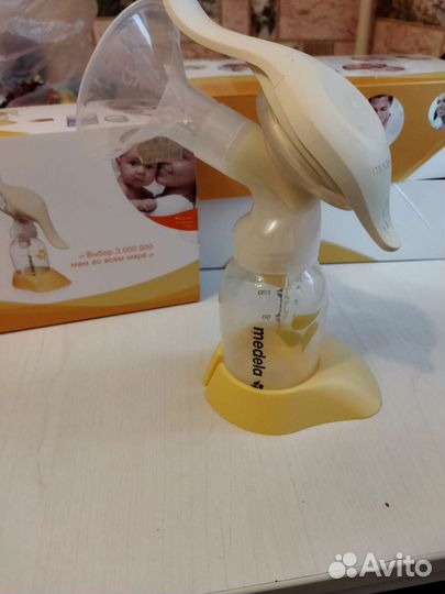 Ручной молокоотсос Медела