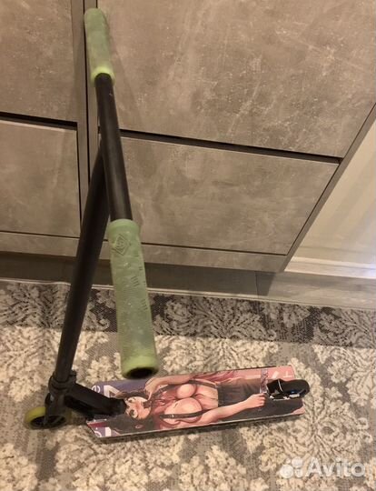 Трюковой самокат