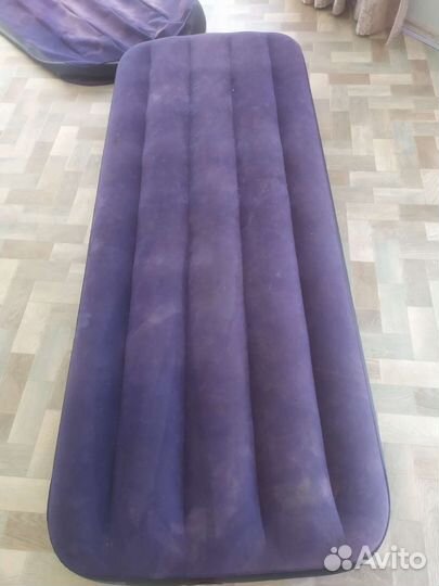 Надувной матрац intex