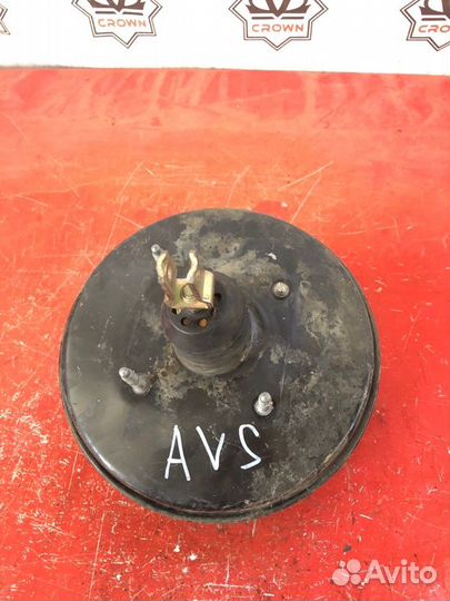 Вакуумный усилитель тормозов Toyota Avensis