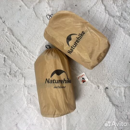 Самонадувающийся коврик с подушкой NatureHike