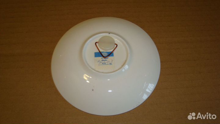 Декоративная настенная фарфоровая тарелка Лисёнок