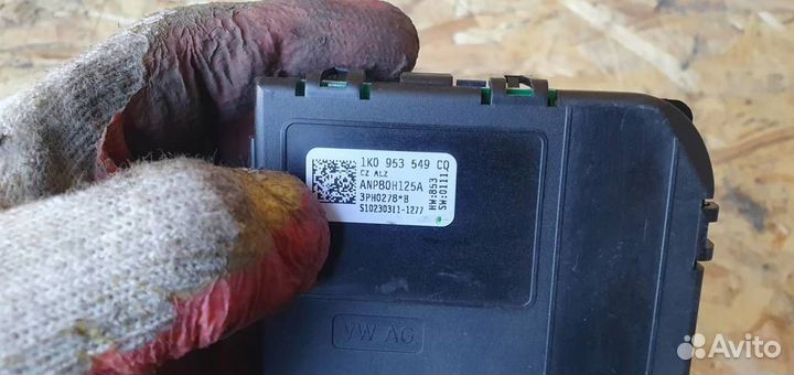 Блок электронный Volkswagen Tiguan 2007-2011