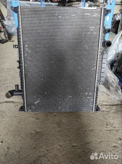 Радиатор двс Land Rover Range Rover Sport 1