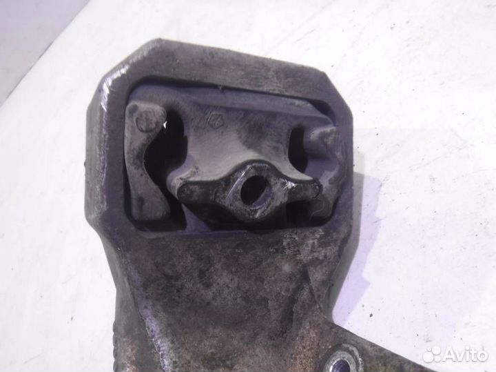 Опора двигателя Джип
