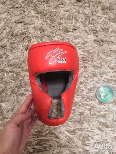 Защита голени и перчатки боксёрские