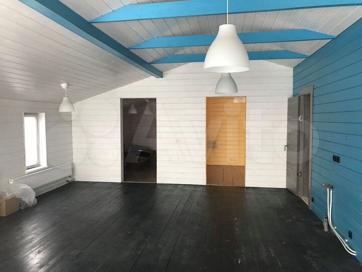 Дом 163,4 м² на участке 9,9 сот.