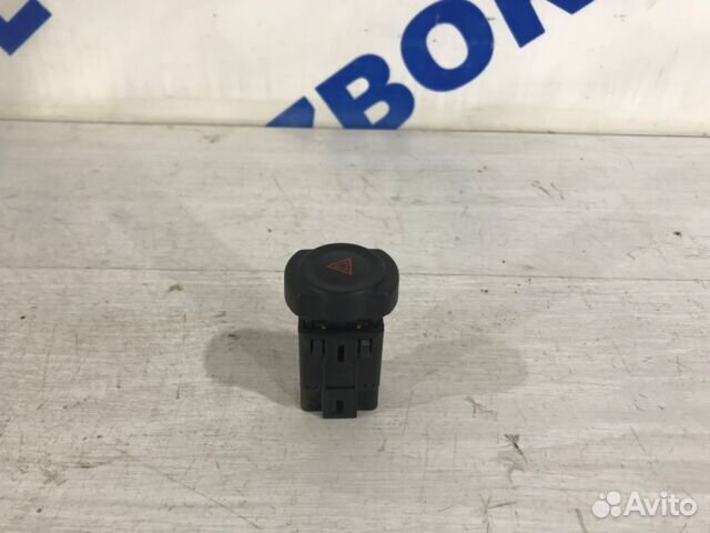 Кнопка аварийки renault sandero 1 1.6 мт