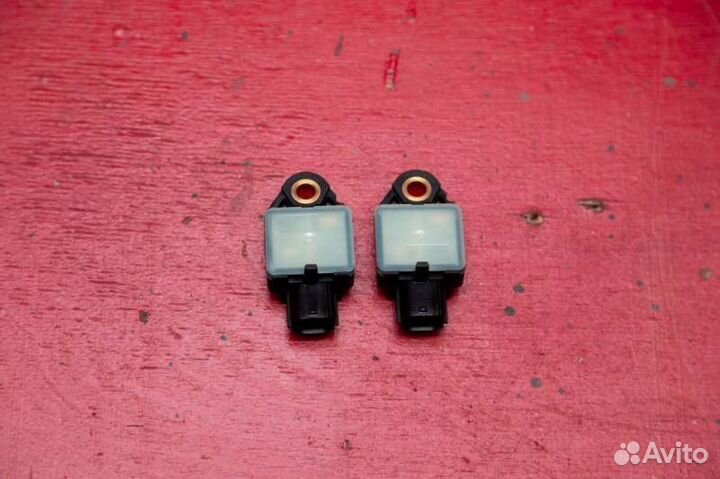 Датчик подушки безопасности Kia Ceed 1G G4FC 1.6