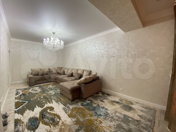 2-к. квартира, 86 м², 6/10 эт.