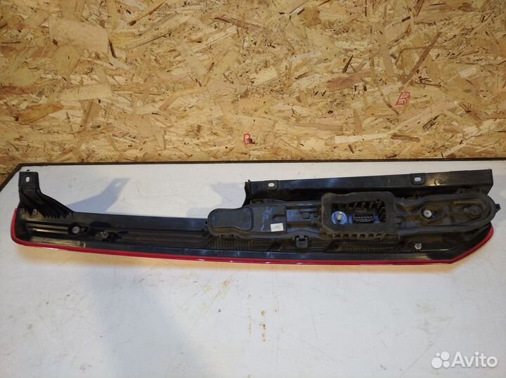 Фонарь задний правый Ford Transit Custom с 2012