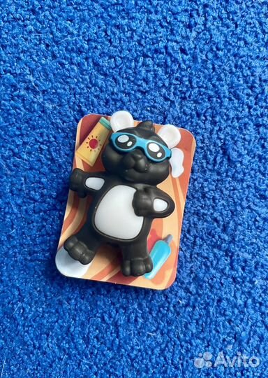 Игрушка из Kinder (Германия) загорающая коала