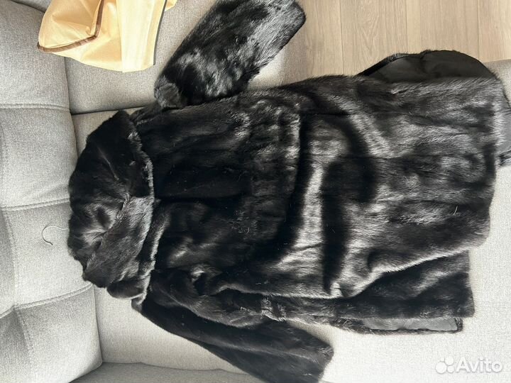 Шуба норковая с капюшоном