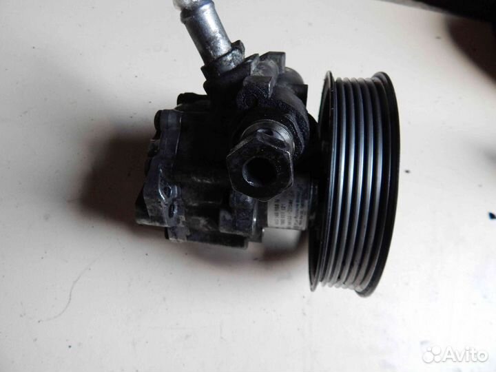 Насос гидроусилителя руля Audi A6 C6 (2004-2008)