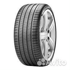 Pirelli P Zero PZ4 295/40 R19 Y