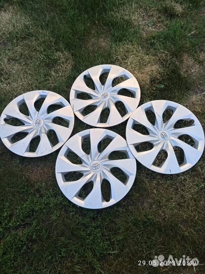 Колпаки r 16 toyota оригинал