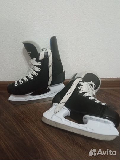 Коньки хоккейные 37 размер