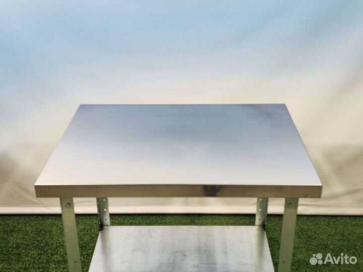 Стол разделочный (600х600х850)