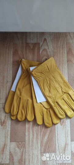 Перчатки