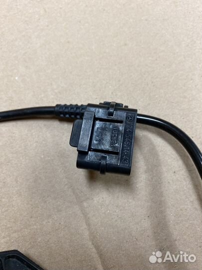 Датчик ABS передний левый Mercedes w208