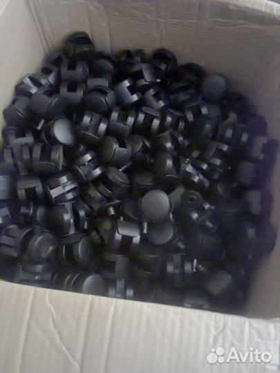 Мебельные колеса для тумб